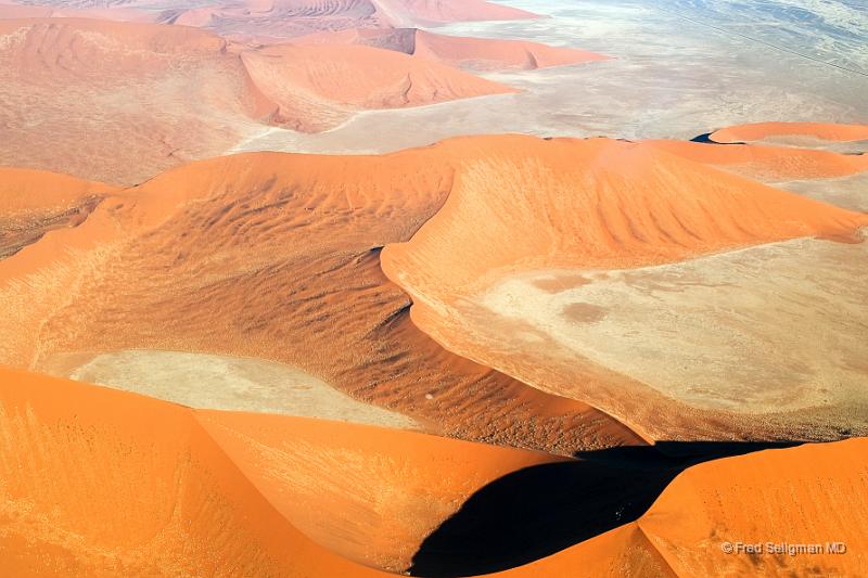 20090603_082431 D3 X1.jpg - Over an excellent view of Sossusvlei